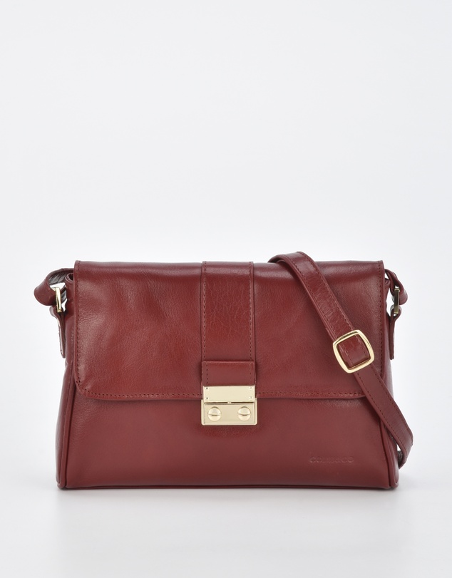 Cobb & Co - Kotara Classic Leather Crossbody Bag