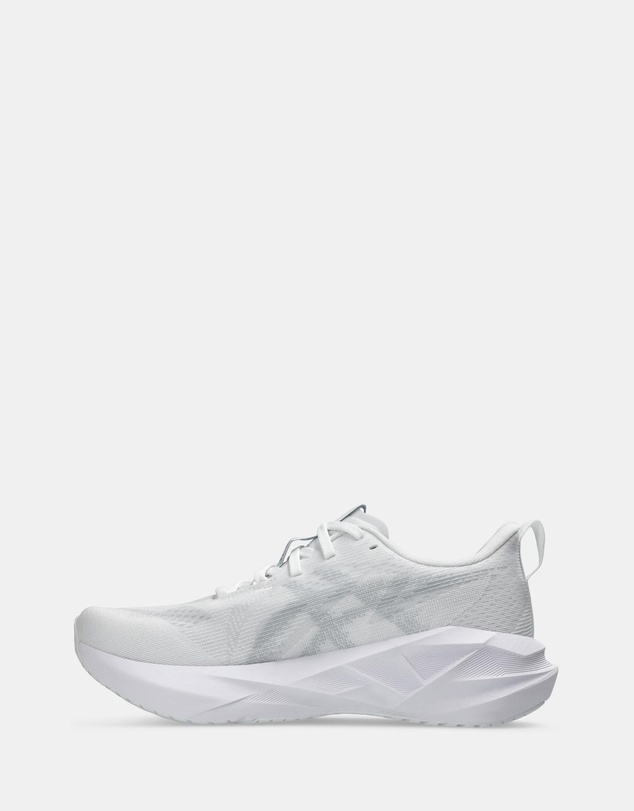 ASICS - Novablast 5 Womens - Women's