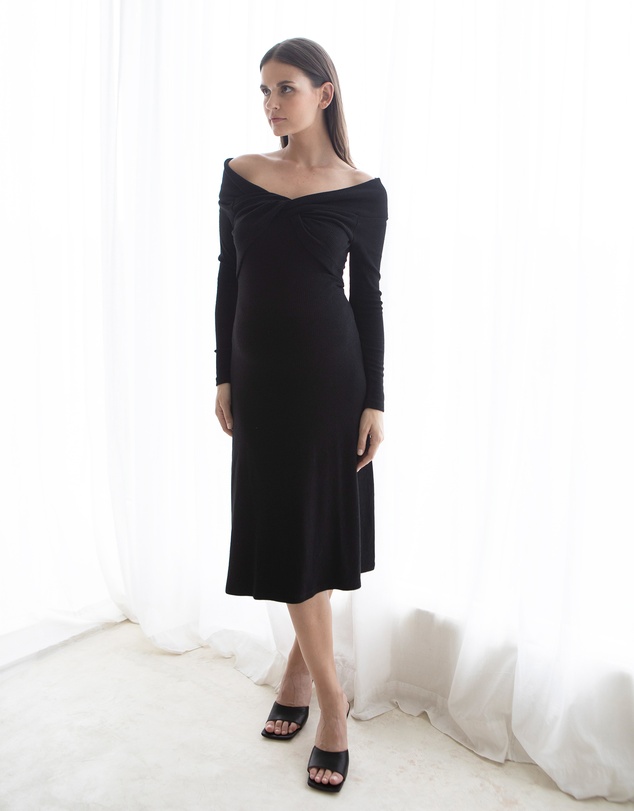 Soon Maternity - Twist Off shoulder Dress