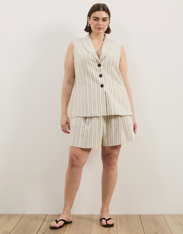 Atmos&Here Curvy - Dune Stripe Tailored Shorts