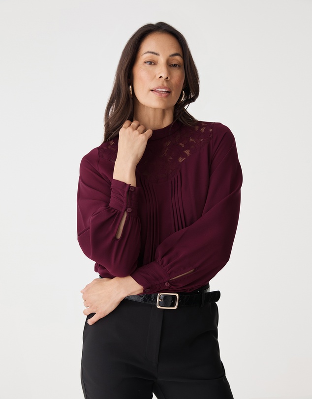 Forcast - Fiora Lace Yoke Blouse