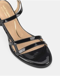 Hush Puppies - Temptation