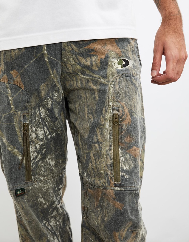 Vintage by The Real Deal - Pre Loved - Vintage Mossy Oak Realtree Camo Cargo Pants