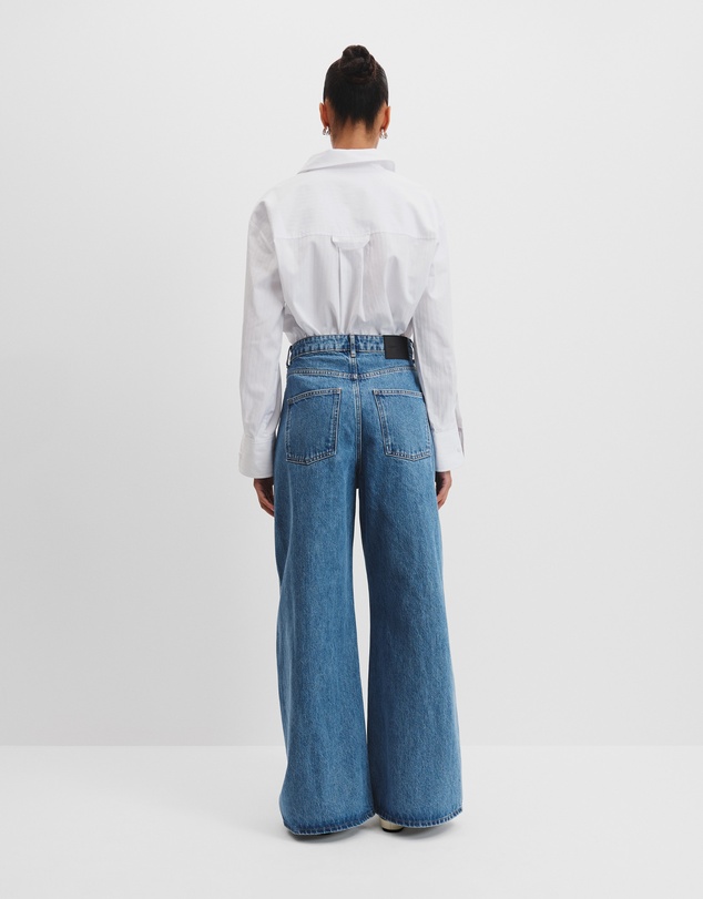 Country Road - Curved Wide Leg Jean