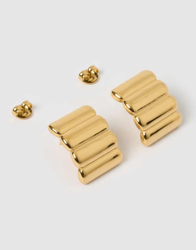 Izoa - Delta Stud