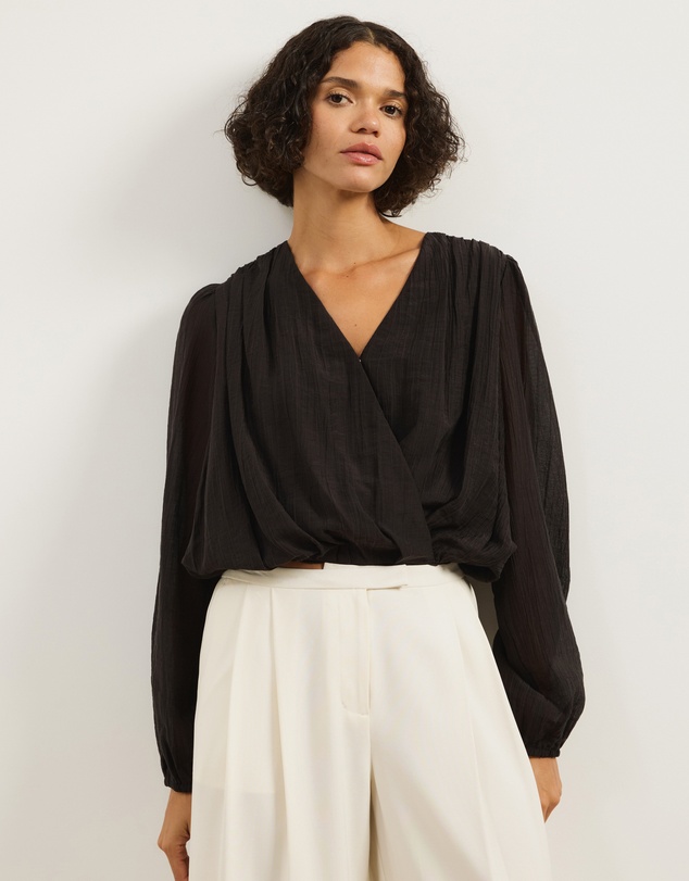 Atmos&Here - Paige Plunge Balloon Sleeve Top