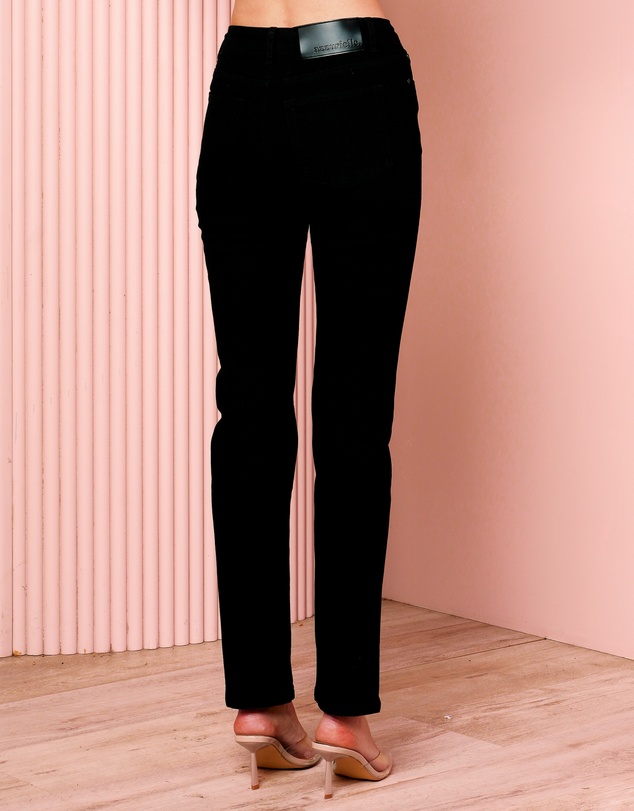 Azzurielle - Sarah Slim Leg Jean