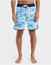 Quiksilver - Mens Surfsilk 18