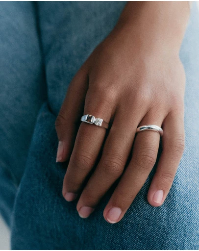 Kirstin Ash - Ember Ring