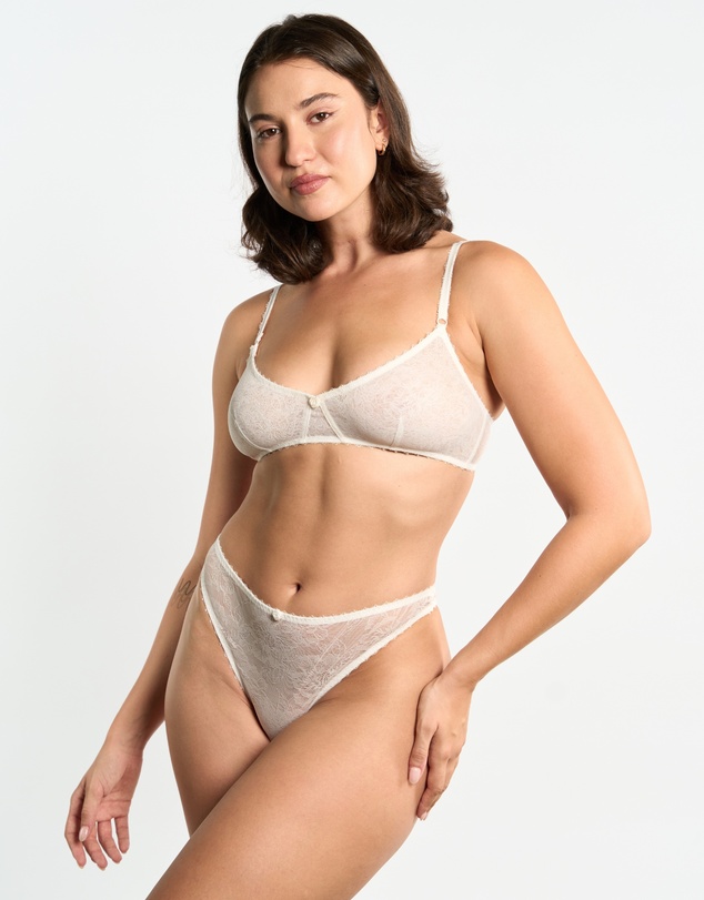 Chouchou Intimates - Taylor Thong