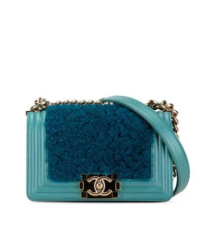Pre-Loved by Azura Reborn - Pre-Loved chanel Pre-owned Boy Chanel Crossbody Teal Shearling