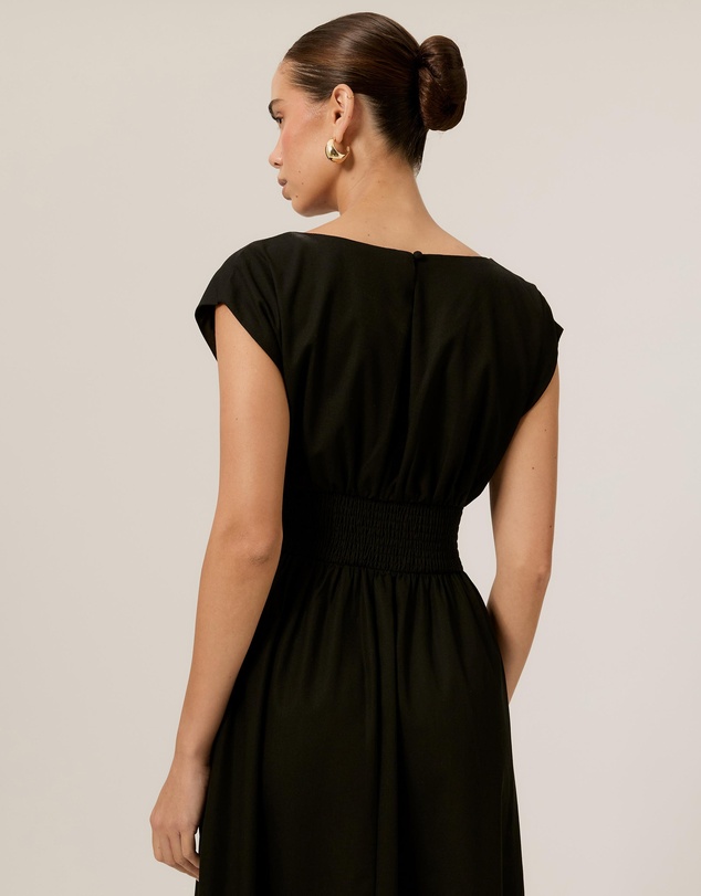 Tussah - Brooke Boat Neck Midi Dress