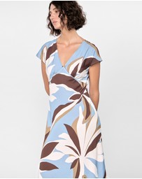 Staple the Label - Maeve Midi Dress