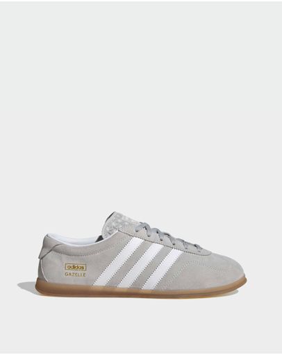 Grey Two / Cloud White / Gum