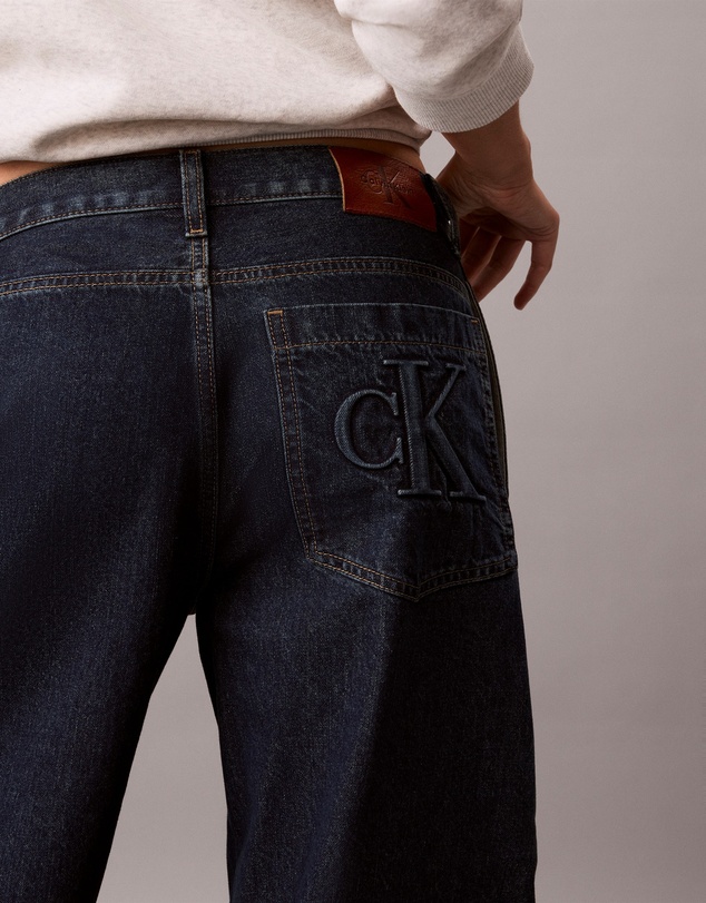 Calvin Klein Jeans - Curved Relaxed Barrel Jeans