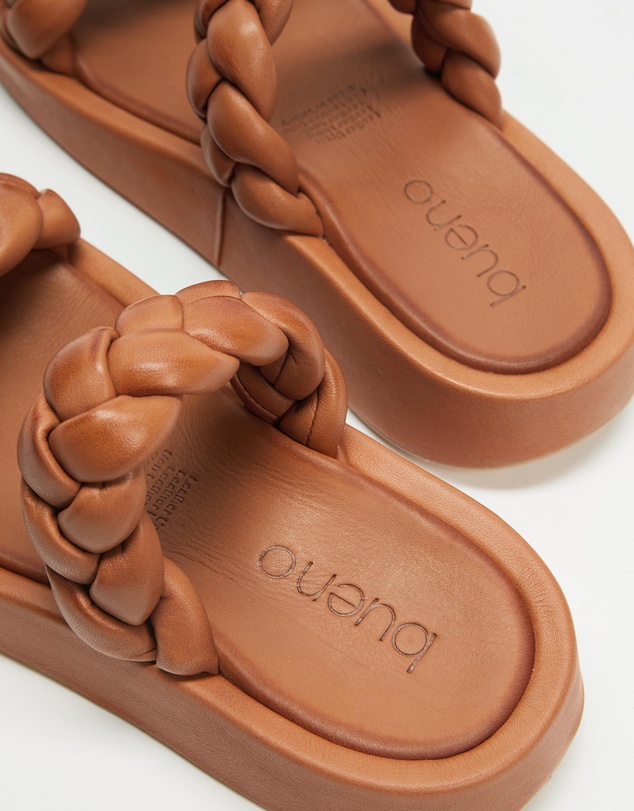 Bueno - Bree
