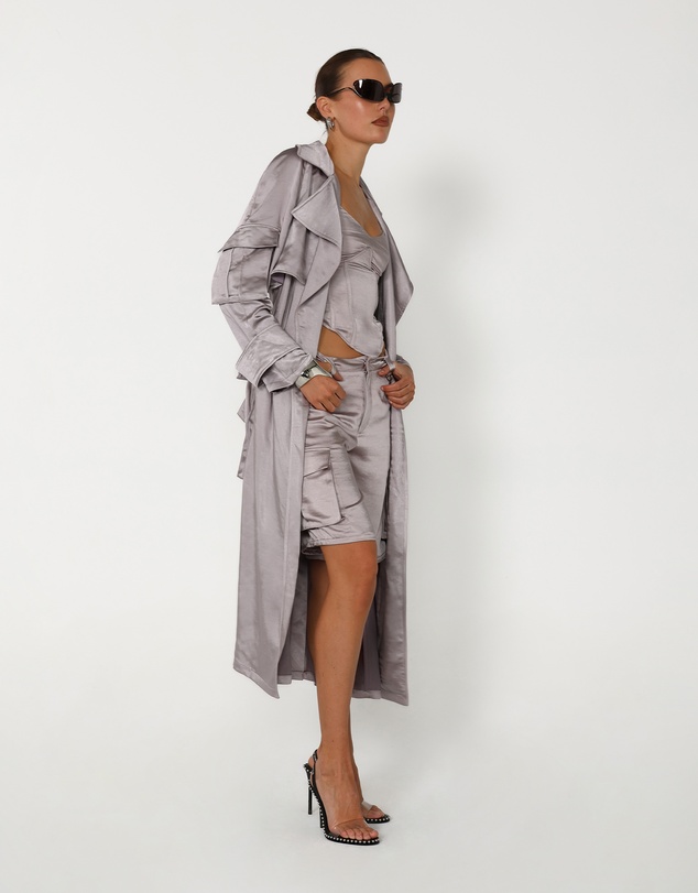 BY.DYLN - Isabella Trench