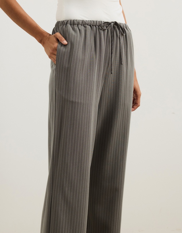 Atmos&Here - Anya Tailored Drawstring Pants