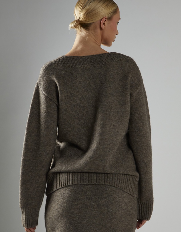 Glamorous - V-neck Cable Knit Jumper