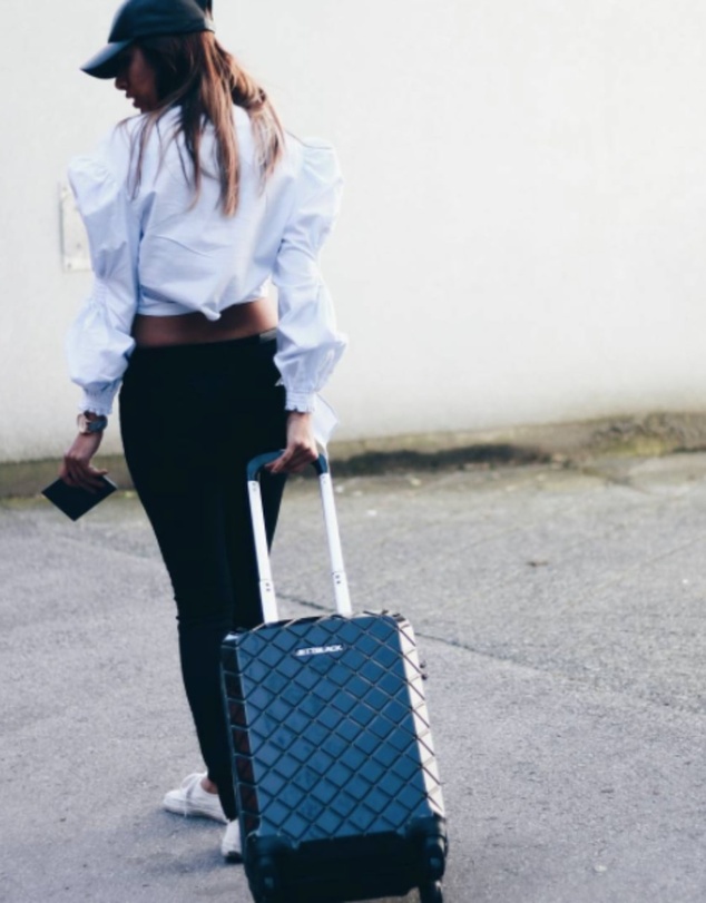 JETT BLACK - Check Black Carry On Small Suitcase