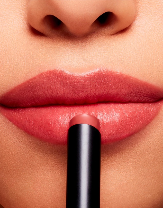 MAC - Velvet Blur Slim Stick Lipstick