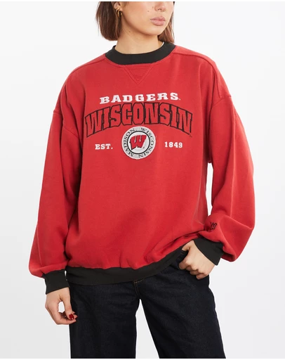 Vintage by The Real Deal - Pre Loved - 90s NCAA Wisconsin Badgers Sweatshirt