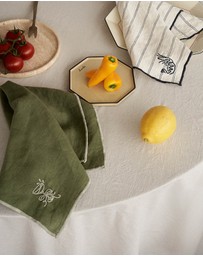 Black Blaze - Embroidered Linen Napkin Set