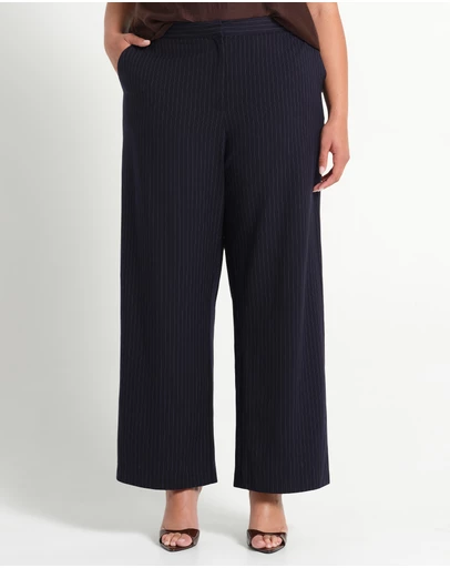 Estelle - Sofia Pant