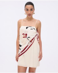 Minima Esenciales - Isla Scarf Detail Mini Dress