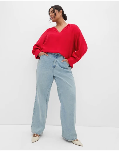 City Chic - Felicity Relaxed V Neck Shirt