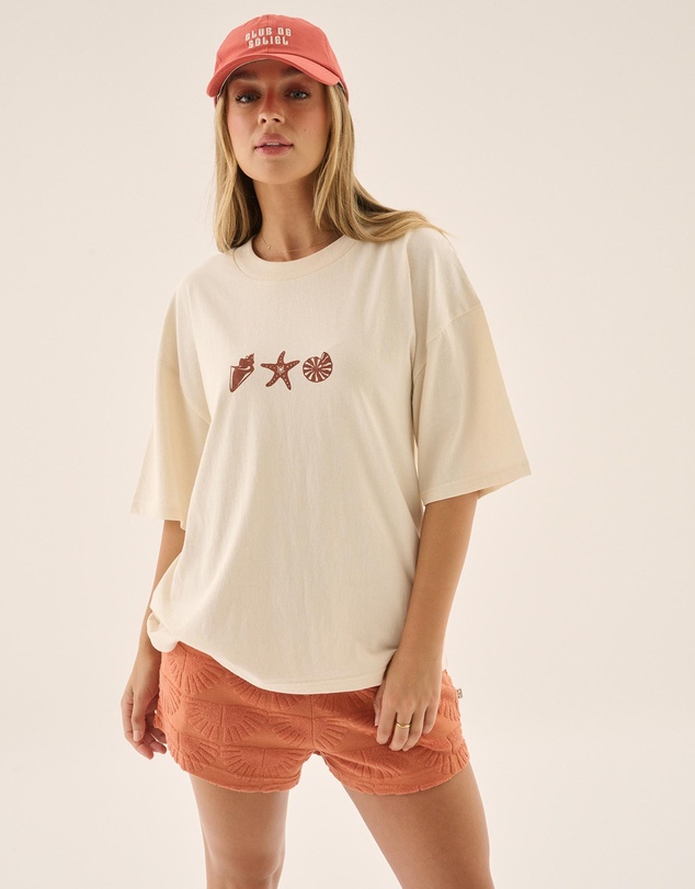Araminta James - Shells Tee