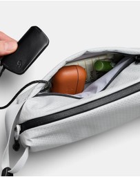 Bellroy - Lite Sling Mini