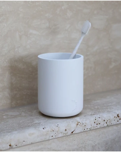 DESIGNSTUFF - ARC Tumbler/Toothbrush Holder