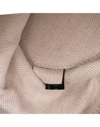 Pre-Loved by Azura Reborn - Pre-Loved gucci Quilted Leather Shoulder Bag with Adjustable Strap and Zipper Closure