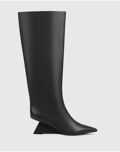 LANA WILKINSON - Ben Wedge Boot