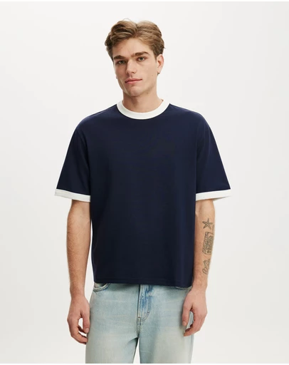 Cotton On - Cropped Fit T-Shirt