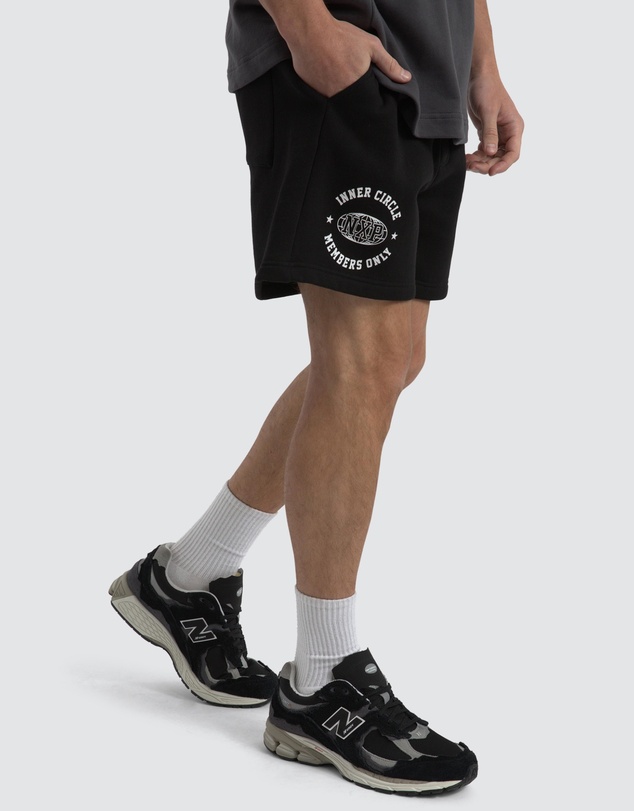 Nena & Pasadena - Scale Trackshort