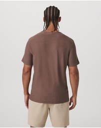 Vuori - Strato Tech Tee