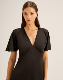 Review - Montreal Short Sleeve Maxi Dress