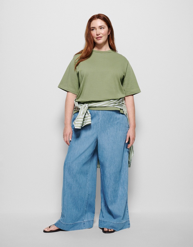 Commonry - Modern Tee