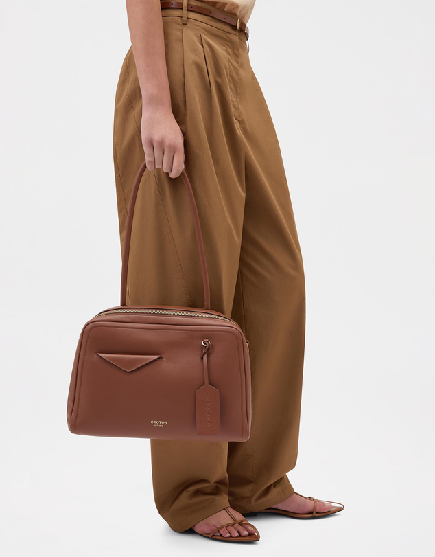 Oroton - Everette Smooth Medium Shoulder Bag