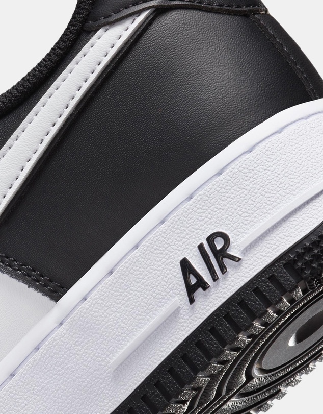 Nike - Air Force 1 07 Mens