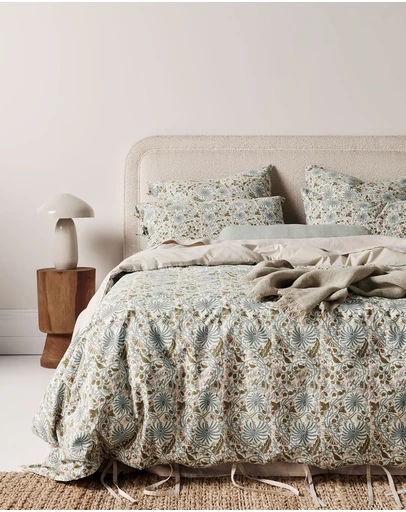 Aura Home - Oasis Quilt Cover