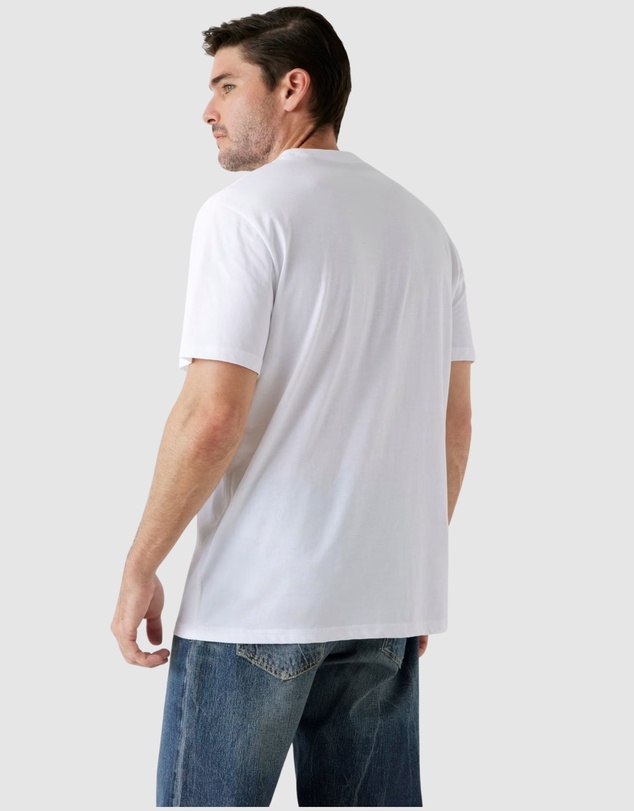 GUESS - Triangle Logo T-shirt