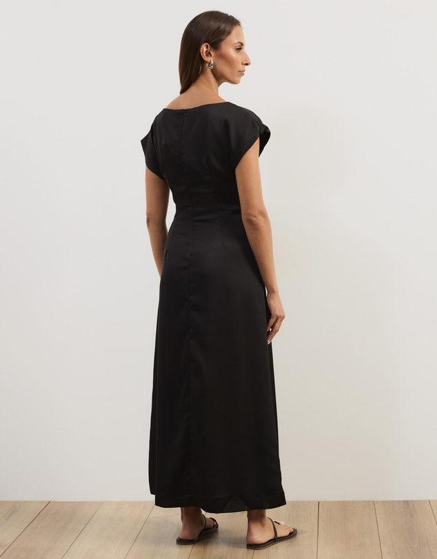 Atmos&Here - Rylee Boat Neck Midi Dress
