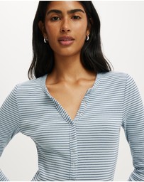 Cotton On - Blake Henley Long Sleeve Top