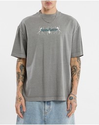 Kiss Chacey - Creep Street Tee