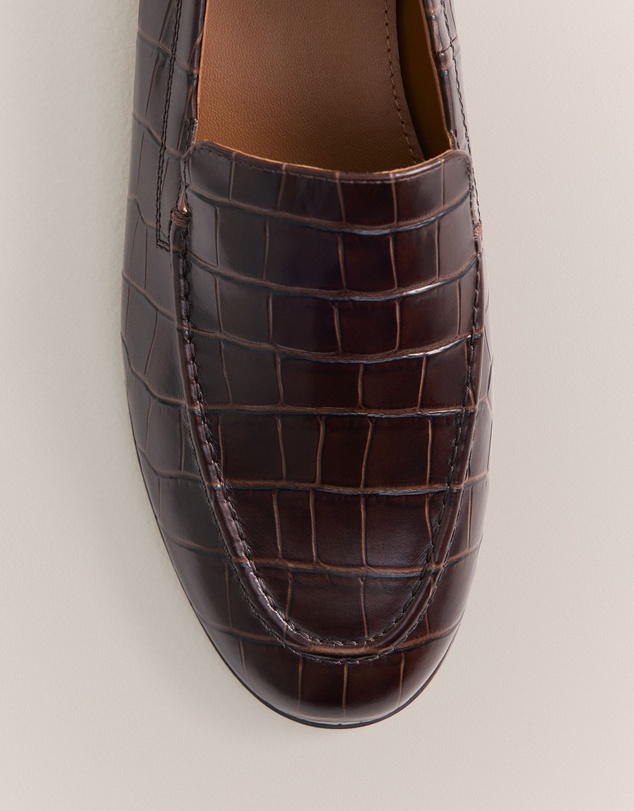 Trenery - Caela Loafer in Chocolate