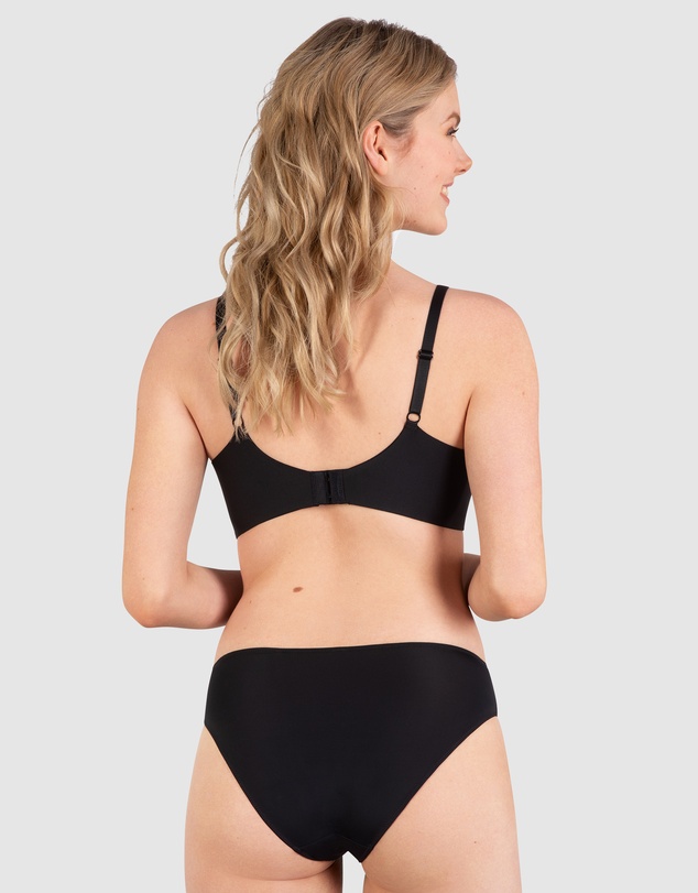Naturana - Side Smoothing Wireless Padded Bra