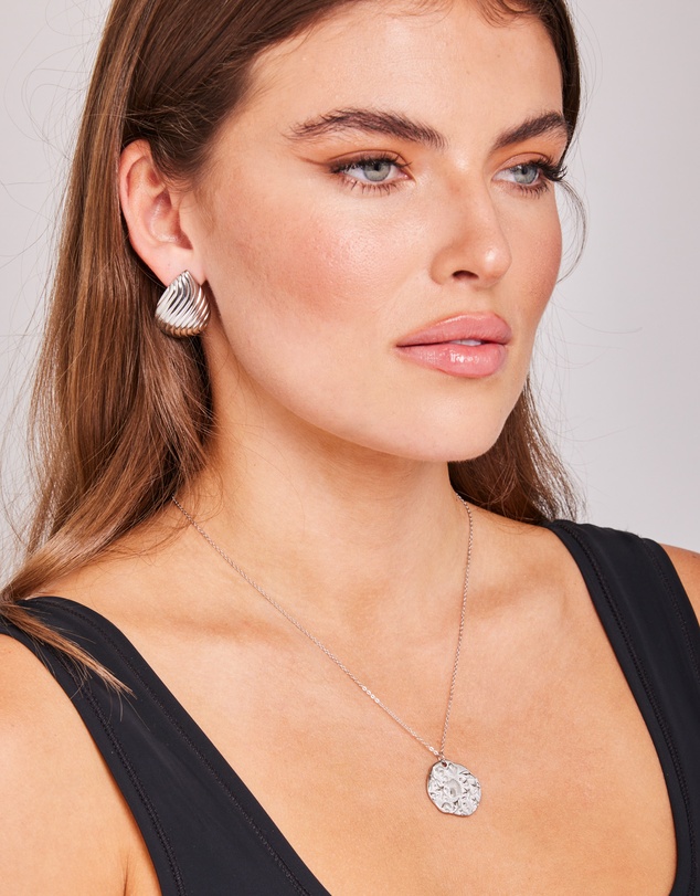 Zoe Olivia - Waterproof Drift Medallion Necklace